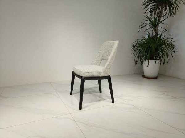 Wood Chair with Curved Backrest