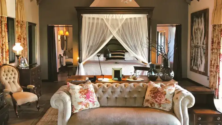 How to Choose the Best Hotel Sofa Supplier for Your Hospitality Business