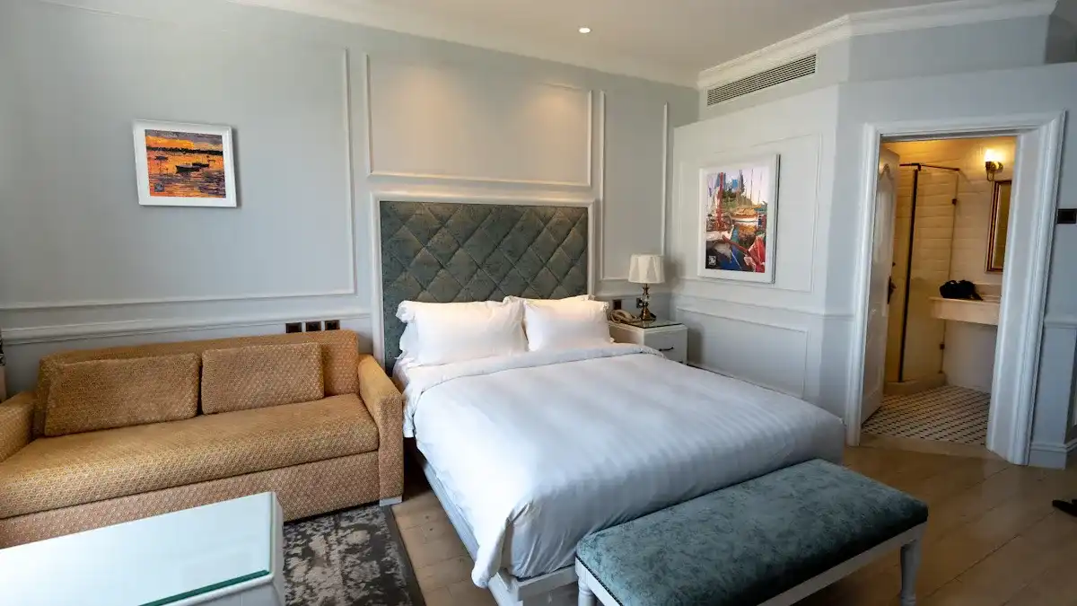 Hotel Sofa Bed Choices and Enhancing Guest Comfort