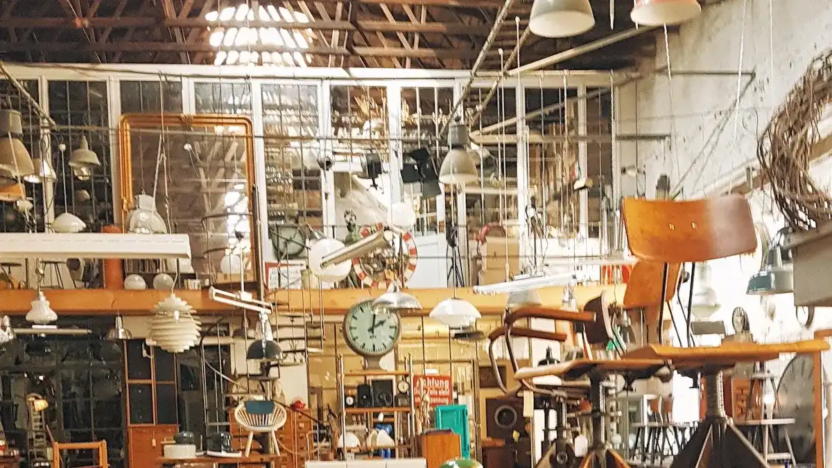 Furniture manufacturers 4 Types of furniture manufacturers