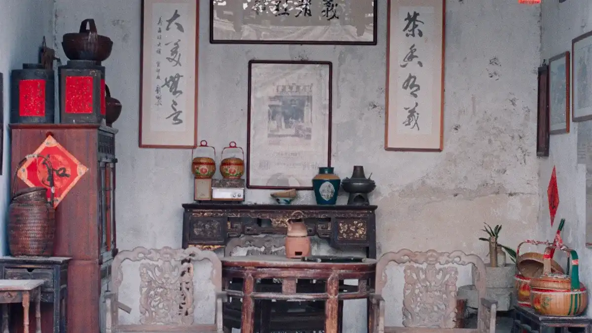 Types of China Furniture