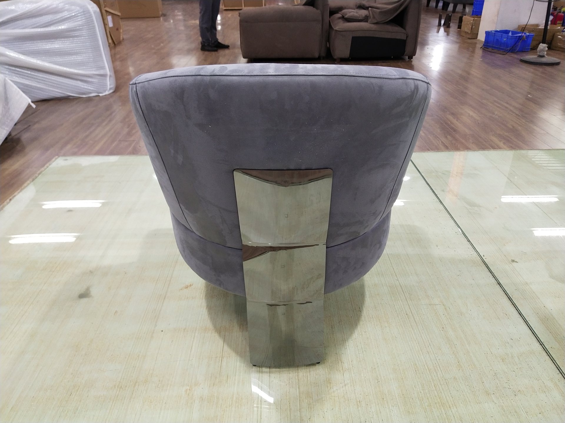 Dubai hotel accent chair titanium black metal base