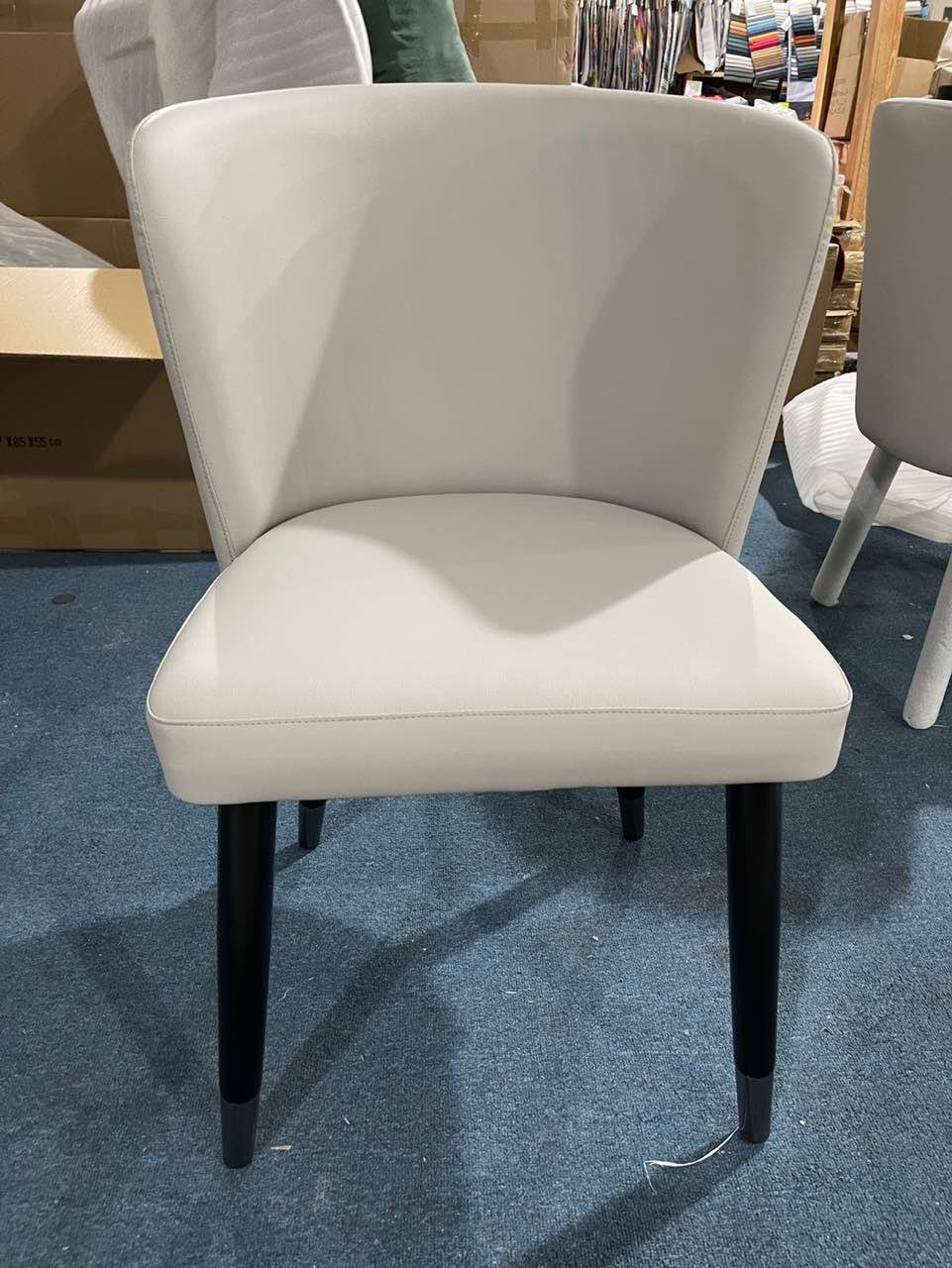 Dubai hotel custom dining chair with black wood legs